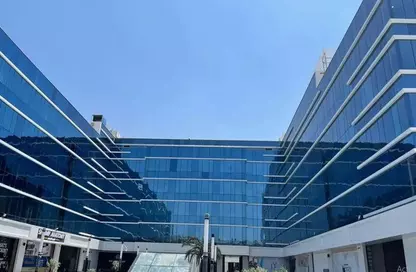 Office Space - Studio - 2 Bathrooms for rent in Trivium Square - North Teseen St. - The 5th Settlement - New Cairo City - Cairo