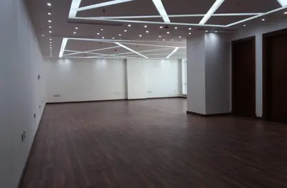 Office Space - Studio - 3 Bathrooms for rent in Trivium Business Complex - North Teseen St. - The 5th Settlement - New Cairo City - Cairo
