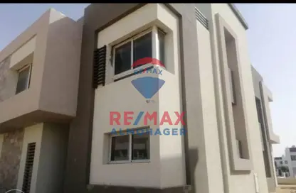 Townhouse - 5 Bedrooms - 5 Bathrooms for sale in Hyde Park - 5th Settlement Compounds - The 5th Settlement - New Cairo City - Cairo