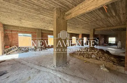 محل - استوديو - 1 حمام للايجار في طريق المقطم القطاميه - الهضبة الوسطي - المقطم - القاهرة