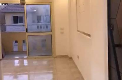 Apartment - 2 Bedrooms - 1 Bathroom for rent in Degla Palms - Al Wahat Road - 6 October City - Giza