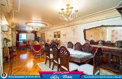 Apartment - 5 Bedrooms - 3 Bathrooms for sale in Kamal Eldin Salah St. - Smouha - Hay Sharq - Alexandria