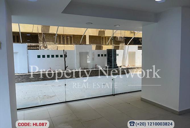 8250509 - Property Image 2