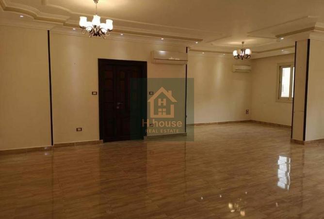 8032457 - Property Image 2