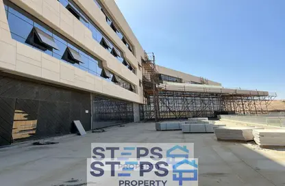 Townhouse - 3 Bedrooms - 4 Bathrooms for sale in Etapa - Sheikh Zayed Compounds - Sheikh Zayed City - Giza