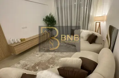 Apartment - 3 Bedrooms - 2 Bathrooms for rent in Moon Residences - Fifth Square - The 5th Settlement - New Cairo City - Cairo