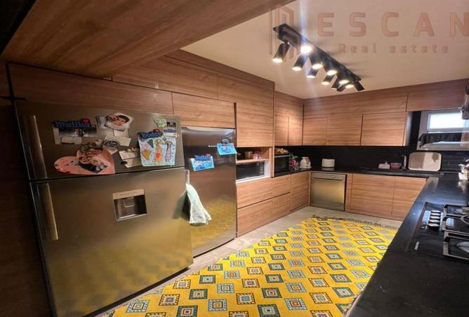 8323067 - Property Image 3