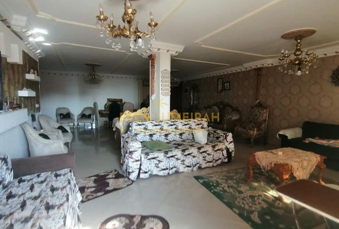 8176541 - Property Image 3