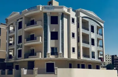 Apartment - 3 Bedrooms - 2 Bathrooms for sale in Bait Alwatan - The 5th Settlement - New Cairo City - Cairo