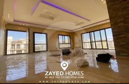شقة - 2 غرف نوم - 3 حمامات للايجار في ذا كورت ياردز - كمبوندات الشيخ زايد - الشيخ زايد - الجيزة