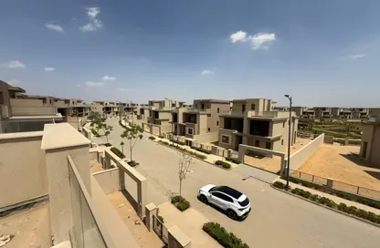 Villa - 4 Bedrooms - 5 Bathrooms for sale in The Estates - Sheikh Zayed Compounds - Sheikh Zayed City - Giza