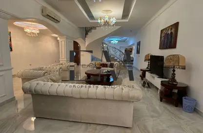 Duplex - 4 Bedrooms - 4 Bathrooms for rent in Service Road - Ganoob El Acadimia - New Cairo City - Cairo