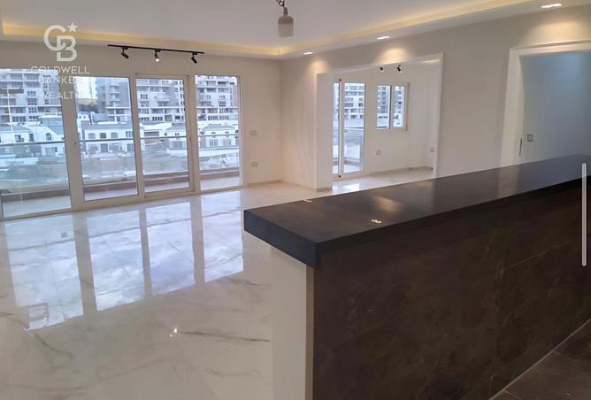 8384628 - Property Image 3