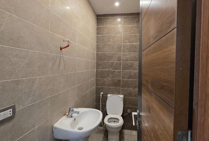 8188722 - Property Image 2