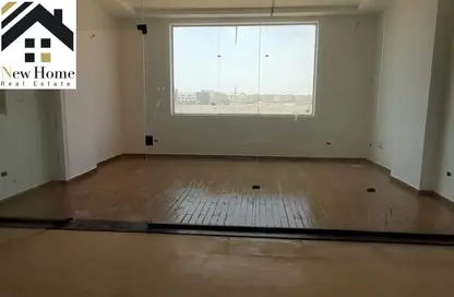محل تجاري - استوديو - 1 حمام للبيع في طريق 6 اكتوبر وادي النطرون - مدينة 6 أكتوبر - الجيزة