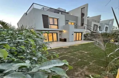 Townhouse - 4 Bedrooms - 3 Bathrooms for sale in Sodic East - 6th District - New Heliopolis - Cairo