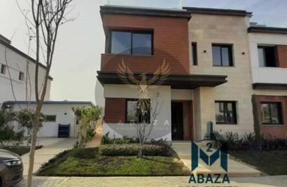 Villa - 5 Bedrooms - 4 Bathrooms for sale in Azzar - 5th Settlement Compounds - The 5th Settlement - New Cairo City - Cairo