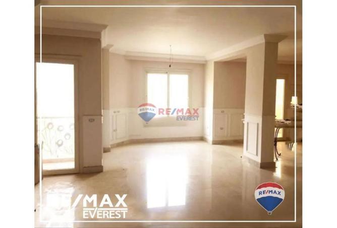 8060515 - Property Image 3