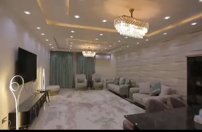 Apartment - 3 Bedrooms - 3 Bathrooms for rent in Al Batal Adnan Sedki St. - Dokki - Giza