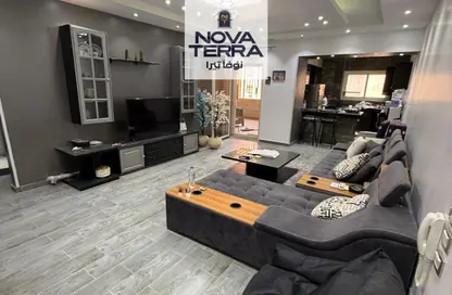 شقة - 2 غرف نوم - 2 حمامات للبيع في الحي السابع - الشيخ زايد - الجيزة