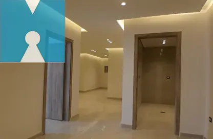 Apartment - 3 Bedrooms - 2 Bathrooms for sale in Al Mesaha St. - Dokki - Giza