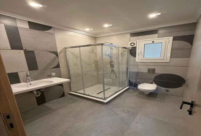 8044251 - Property Image 3