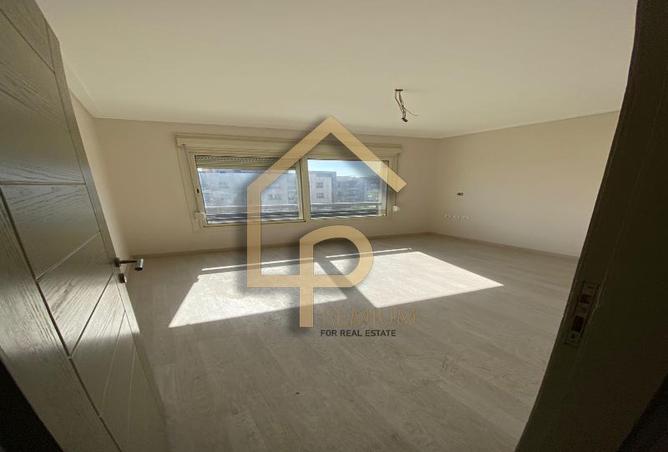 8004738 - Property Image 2