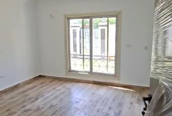 8229968 - Property Image 3