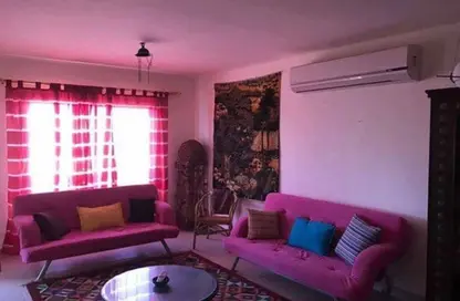 شاليه - غرفة نوم - 2 حمامات للبيع في مراسي - سيدي عبد الرحمن - الساحل الشمالي