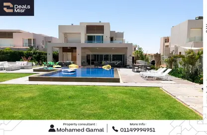 فيلا - 5 غرف نوم - 5 حمامات للبيع في هاسييندا باي - سيدي عبد الرحمن - الساحل الشمالي
