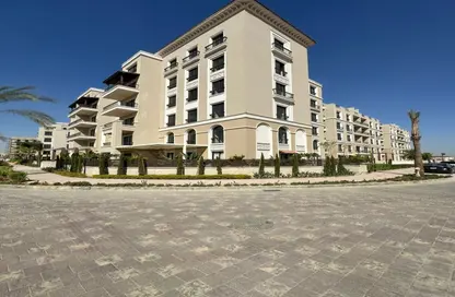 Apartment - 3 Bedrooms - 3 Bathrooms for sale in Village West - Sheikh Zayed Compounds - Sheikh Zayed City - Giza