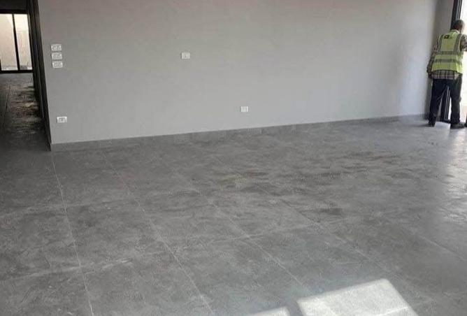 8096027 - Property Image 2