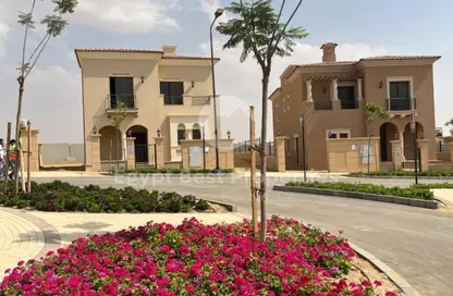 Apartment - 4 Bedrooms - 4 Bathrooms for sale in Mountain View iCity - 5th Settlement Compounds - The 5th Settlement - New Cairo City - Cairo