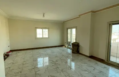 Apartment - 3 Bedrooms - 2 Bathrooms for rent in Suleiman Al Halabi St. - El Banafseg 11 - El Banafseg - New Cairo City - Cairo