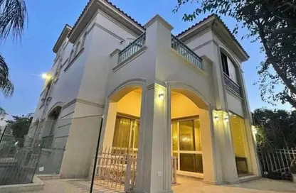 منزل مزدوج - 5 غرف نوم - 6 حمامات للبيع في جولف فيوز - طريق مصر اسكندرية الصحراوي - مدينة 6 أكتوبر - الجيزة