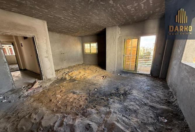 8022355 - Property Image 2