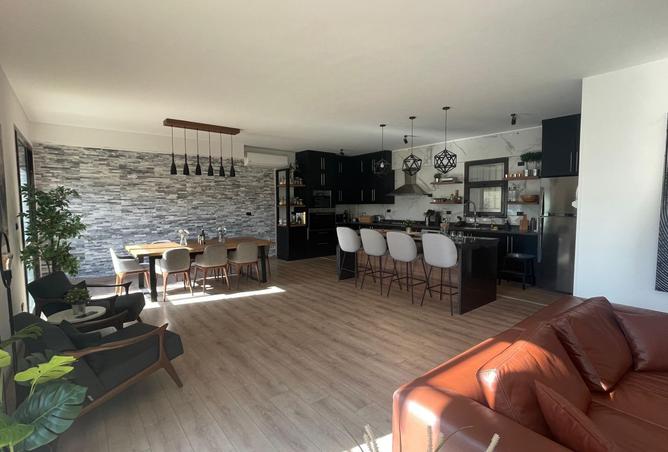 8239398 - صورة العقار 3