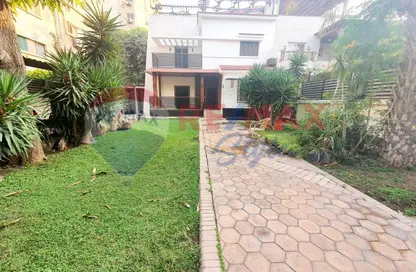 Villa - 6 Bedrooms - 4 Bathrooms for sale in Degla Square - Degla - Hay El Maadi - Cairo