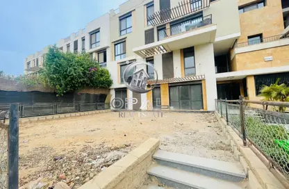 Apartment - 3 Bedrooms - 3 Bathrooms for sale in Westown - Sheikh Zayed Compounds - Sheikh Zayed City - Giza