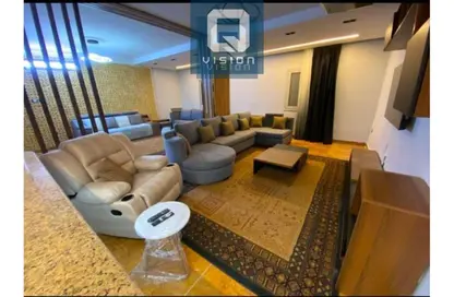 Apartment - 2 Bedrooms - 1 Bathroom for rent in Souk Zahraa Al Maadi St. - Zahraa El Maadi - Hay El Maadi - Cairo