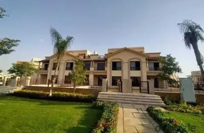 Villa - 4 Bedrooms - 4 Bathrooms for sale in Privado - Madinaty - Cairo