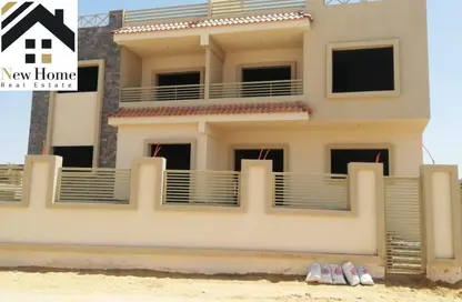 Twin House - 4 Bedrooms - 4 Bathrooms for sale in 9th District - Sheikh Zayed City - Giza