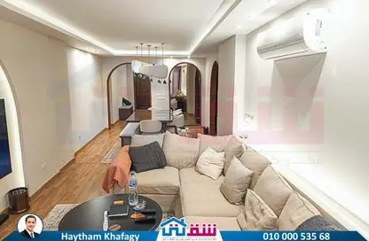 شقة - 3 غرف نوم - 2 حمامات للبيع في سموحة - حي شرق - الاسكندرية