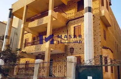 فيلا - 3 غرف نوم - 2 حمامات للبيع في شارع التسعين الجنوبي - التجمع الخامس - مدينة القاهرة الجديدة - القاهرة