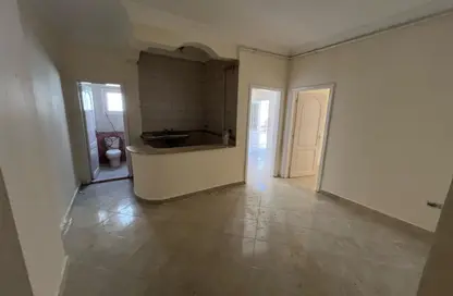 Apartment - 2 Bedrooms - 1 Bathroom for sale in El Kawther District - Hurghada - Red Sea
