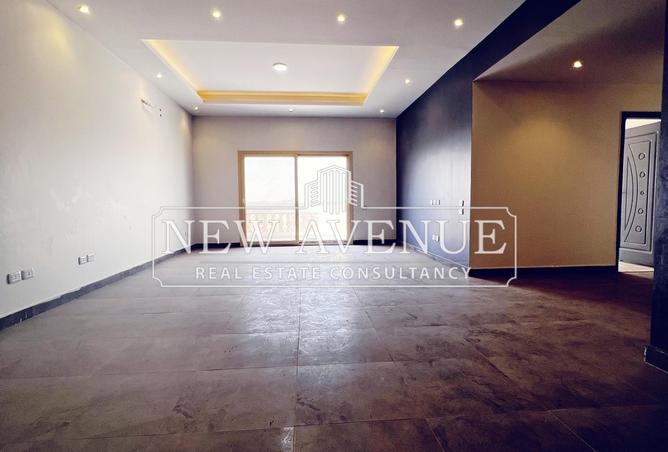 8088899 - Property Image 2