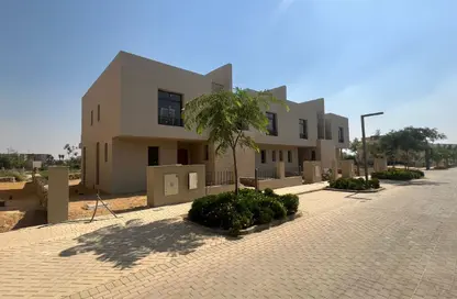 Townhouse - 3 Bedrooms - 3 Bathrooms for sale in O West - 6 October Compounds - 6 October City - Giza