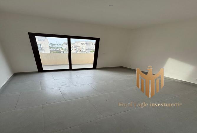 8190084 - Property Image 2