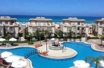 Chalet - 2 Bedrooms - 2 Bathrooms for sale in Almaza Bay - Qesm Marsa Matrouh - North Coast