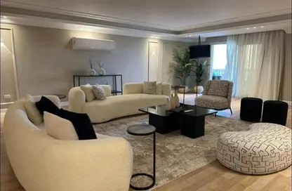 (بنتهاوس  (روف - 4 غرف نوم - 4 حمامات للبيع في كايرو جايت - كمبوندات الشيخ زايد - الشيخ زايد - الجيزة